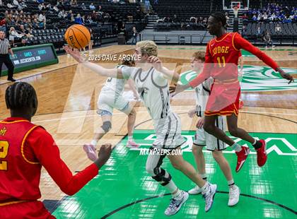 Thumbnail 2 in Judge Memorial Catholic vs Canyon View (UHSAA 3A Quarterfinal) photogallery.