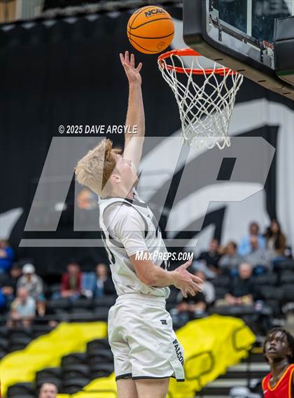 Thumbnail 3 in Judge Memorial Catholic vs Canyon View (UHSAA 3A Quarterfinal) photogallery.