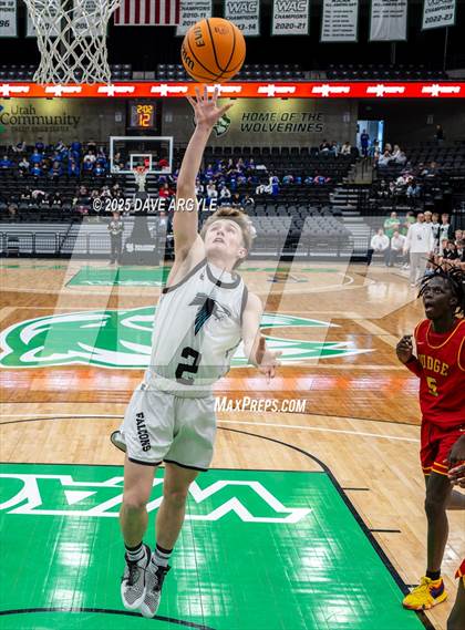Thumbnail 3 in Judge Memorial Catholic vs Canyon View (UHSAA 3A Quarterfinal) photogallery.