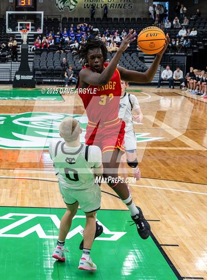 Thumbnail 3 in Judge Memorial Catholic vs Canyon View (UHSAA 3A Quarterfinal) photogallery.