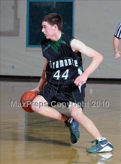 Thumbnail 2 in Miramonte vs. Los Alamitos photogallery.
