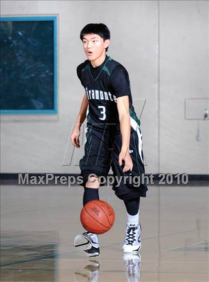 Thumbnail 1 in Miramonte vs. Los Alamitos photogallery.
