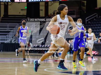 Thumbnail 3 in Papillion-LaVista vs. Omaha North (Metro Tournament) photogallery.