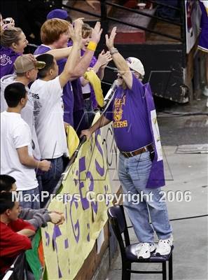 Thumbnail 1 in Tokay vs. De La Salle (CIF NorCal D1 Final) photogallery.