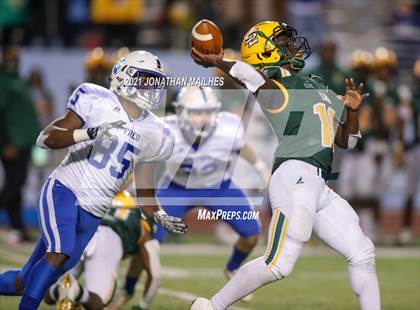 Thumbnail 2 in St. Frederick vs. Southern Lab (LHSAA 1A 3rd Round Playoff) photogallery.