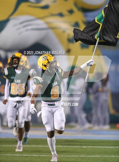 Thumbnail 1 in St. Frederick vs. Southern Lab (LHSAA 1A 3rd Round Playoff) photogallery.