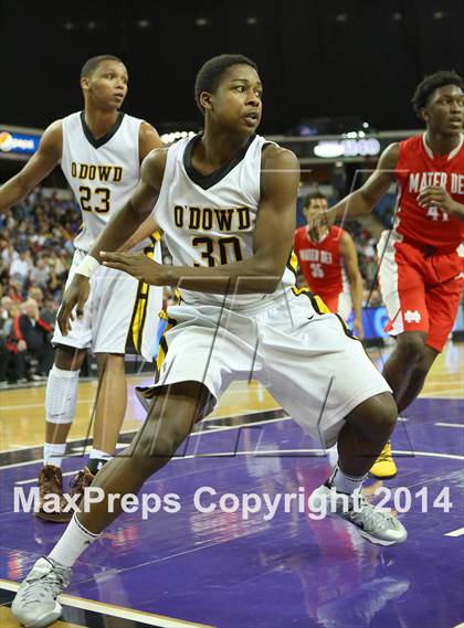 Thumbnail 2 in Bishop O'Dowd vs. Mater Dei (CIF State Open Division Final) photogallery.