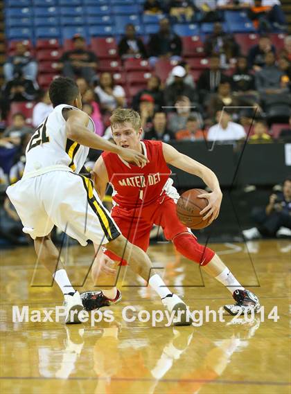 Thumbnail 1 in Bishop O'Dowd vs. Mater Dei (CIF State Open Division Final) photogallery.