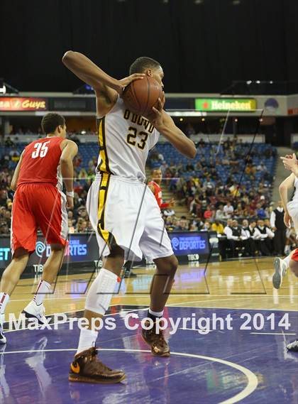 Thumbnail 3 in Bishop O'Dowd vs. Mater Dei (CIF State Open Division Final) photogallery.