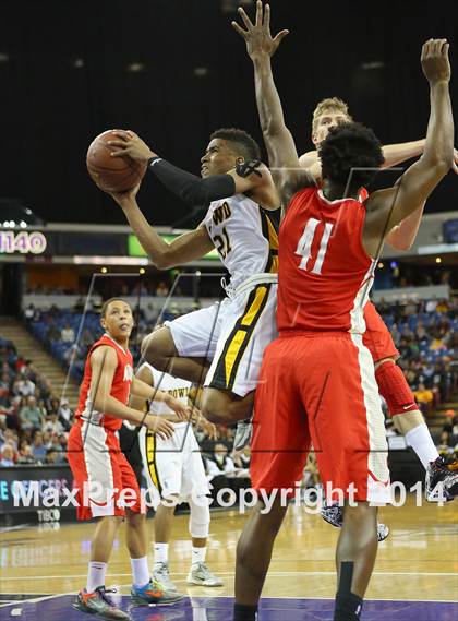 Thumbnail 2 in Bishop O'Dowd vs. Mater Dei (CIF State Open Division Final) photogallery.