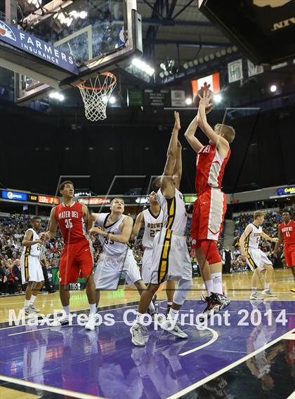 Thumbnail 2 in Bishop O'Dowd vs. Mater Dei (CIF State Open Division Final) photogallery.