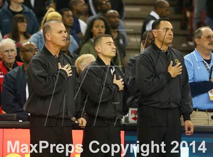 Thumbnail 1 in Bishop O'Dowd vs. Mater Dei (CIF State Open Division Final) photogallery.