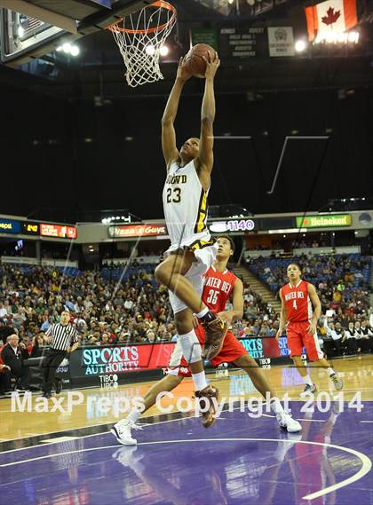 Thumbnail 1 in Bishop O'Dowd vs. Mater Dei (CIF State Open Division Final) photogallery.