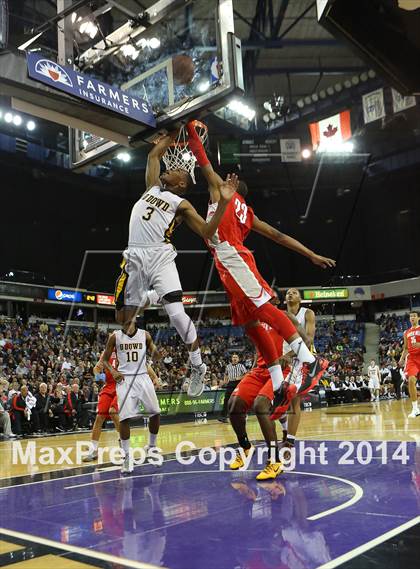 Thumbnail 3 in Bishop O'Dowd vs. Mater Dei (CIF State Open Division Final) photogallery.