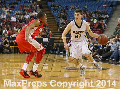 Thumbnail 1 in Bishop O'Dowd vs. Mater Dei (CIF State Open Division Final) photogallery.