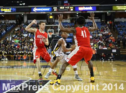 Thumbnail 1 in Bishop O'Dowd vs. Mater Dei (CIF State Open Division Final) photogallery.