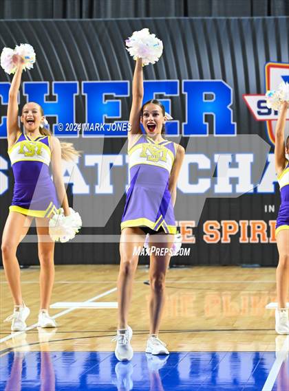 Thumbnail 3 in Sunrise Mountain - Dance Game Day Championships (AIA Division I, II)  photogallery.