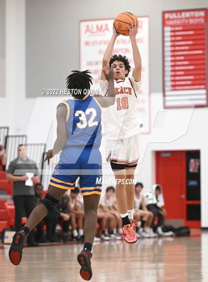 Thumbnail 2 in Huntington Beach vs. La Mirada (Rumble For Rosecrans) photogallery.