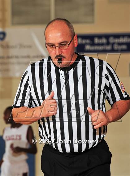 Thumbnail 2 in Villanova Prep vs. Los Angeles Adventist (MaxPreps Holiday Classic) photogallery.