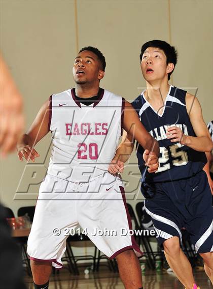 Thumbnail 3 in Villanova Prep vs. Los Angeles Adventist (MaxPreps Holiday Classic) photogallery.