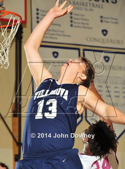 Thumbnail 3 in Villanova Prep vs. Los Angeles Adventist (MaxPreps Holiday Classic) photogallery.