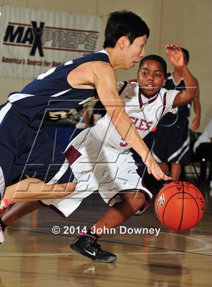 Thumbnail 1 in Villanova Prep vs. Los Angeles Adventist (MaxPreps Holiday Classic) photogallery.