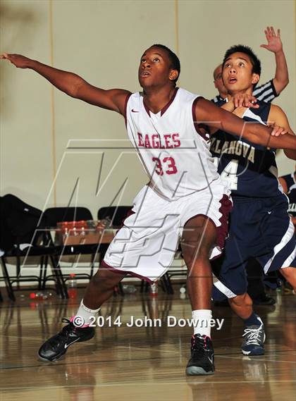 Thumbnail 2 in Villanova Prep vs. Los Angeles Adventist (MaxPreps Holiday Classic) photogallery.