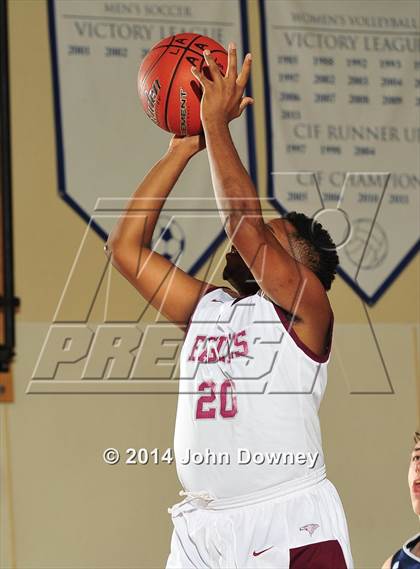 Thumbnail 3 in Villanova Prep vs. Los Angeles Adventist (MaxPreps Holiday Classic) photogallery.