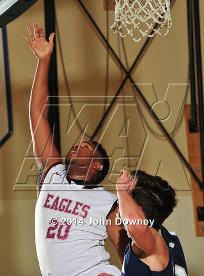 Thumbnail 3 in Villanova Prep vs. Los Angeles Adventist (MaxPreps Holiday Classic) photogallery.