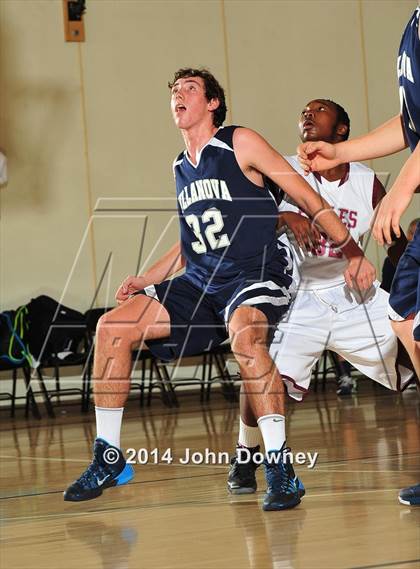 Thumbnail 2 in Villanova Prep vs. Los Angeles Adventist (MaxPreps Holiday Classic) photogallery.
