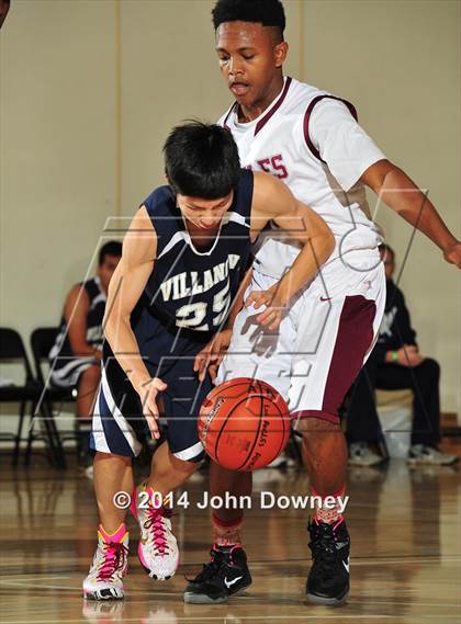 Thumbnail 3 in Villanova Prep vs. Los Angeles Adventist (MaxPreps Holiday Classic) photogallery.