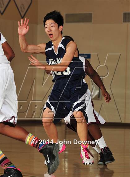 Thumbnail 2 in Villanova Prep vs. Los Angeles Adventist (MaxPreps Holiday Classic) photogallery.