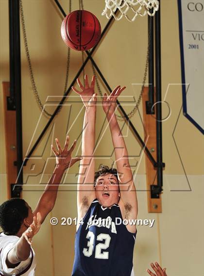 Thumbnail 3 in Villanova Prep vs. Los Angeles Adventist (MaxPreps Holiday Classic) photogallery.