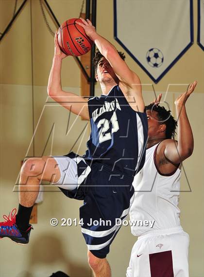Thumbnail 3 in Villanova Prep vs. Los Angeles Adventist (MaxPreps Holiday Classic) photogallery.