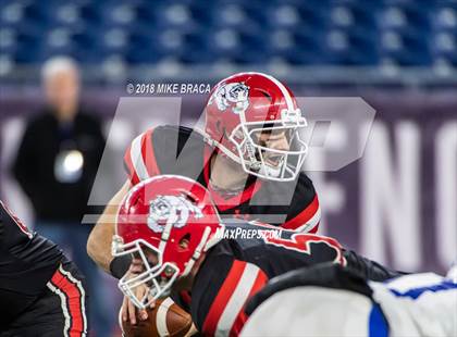 Thumbnail 1 in Stoneham vs. Old Rochester Regional  (MIAA Division 6 Final) photogallery.