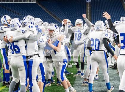 Thumbnail 1 in Stoneham vs. Old Rochester Regional  (MIAA Division 6 Final) photogallery.