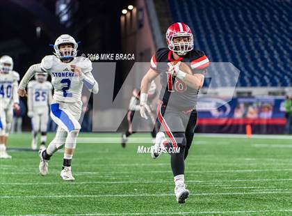 Thumbnail 3 in Stoneham vs. Old Rochester Regional  (MIAA Division 6 Final) photogallery.