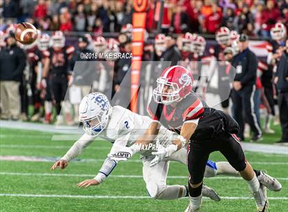 Thumbnail 1 in Stoneham vs. Old Rochester Regional  (MIAA Division 6 Final) photogallery.