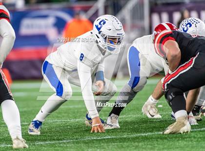 Thumbnail 1 in Stoneham vs. Old Rochester Regional  (MIAA Division 6 Final) photogallery.