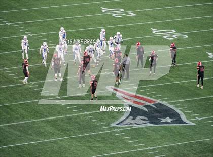 Thumbnail 1 in Stoneham vs. Old Rochester Regional  (MIAA Division 6 Final) photogallery.