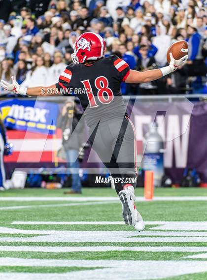 Thumbnail 2 in Stoneham vs. Old Rochester Regional  (MIAA Division 6 Final) photogallery.