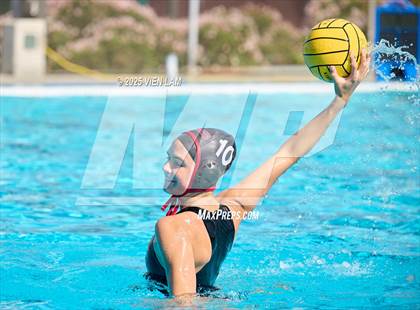 Thumbnail 3 in California @ Carondelet photogallery.