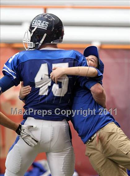 Thumbnail 1 in Southwestern vs. Dobbs Ferry (NYSPHSAA Class C Final) photogallery.