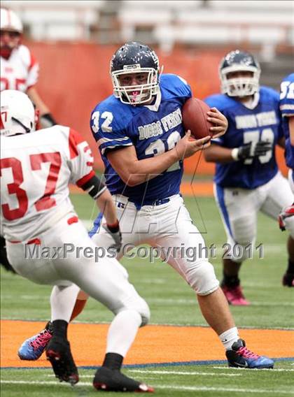 Thumbnail 3 in Southwestern vs. Dobbs Ferry (NYSPHSAA Class C Final) photogallery.
