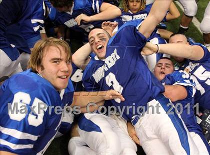 Thumbnail 3 in Southwestern vs. Dobbs Ferry (NYSPHSAA Class C Final) photogallery.
