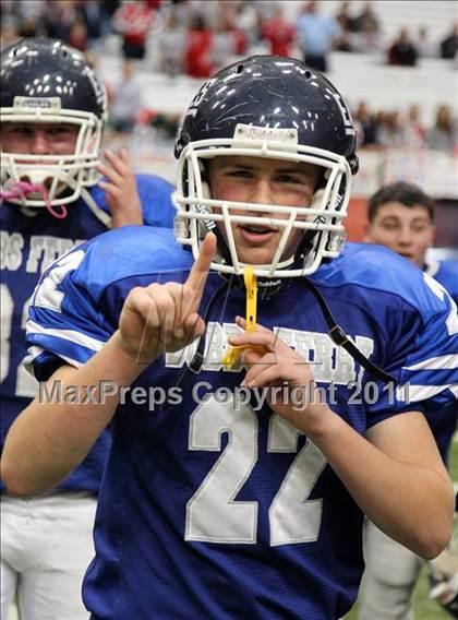 Thumbnail 2 in Southwestern vs. Dobbs Ferry (NYSPHSAA Class C Final) photogallery.