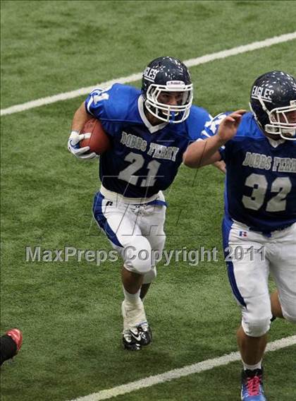 Thumbnail 1 in Southwestern vs. Dobbs Ferry (NYSPHSAA Class C Final) photogallery.