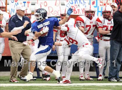 Thumbnail 2 in Southwestern vs. Dobbs Ferry (NYSPHSAA Class C Final) photogallery.