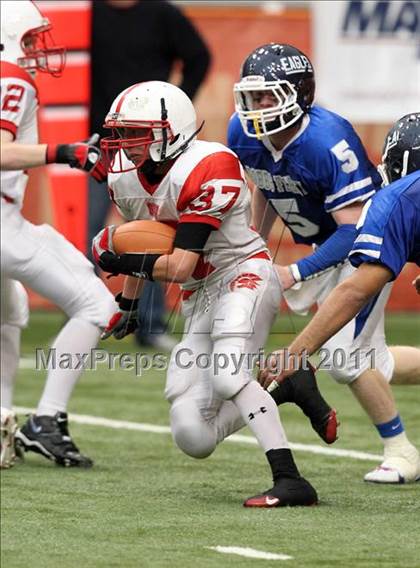 Thumbnail 2 in Southwestern vs. Dobbs Ferry (NYSPHSAA Class C Final) photogallery.