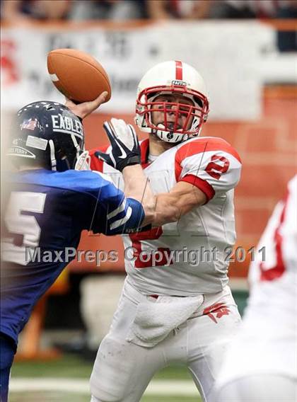 Thumbnail 2 in Southwestern vs. Dobbs Ferry (NYSPHSAA Class C Final) photogallery.